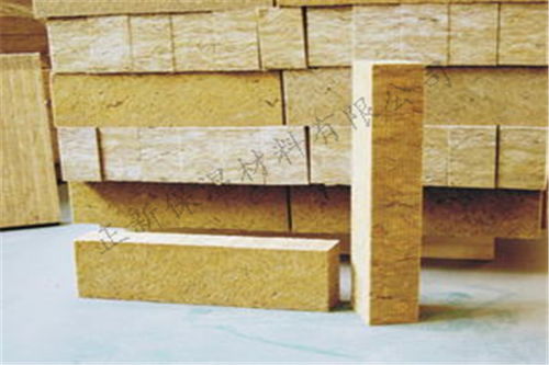 北屯外墻豎絲巖棉復合板價格解析及選購指南
